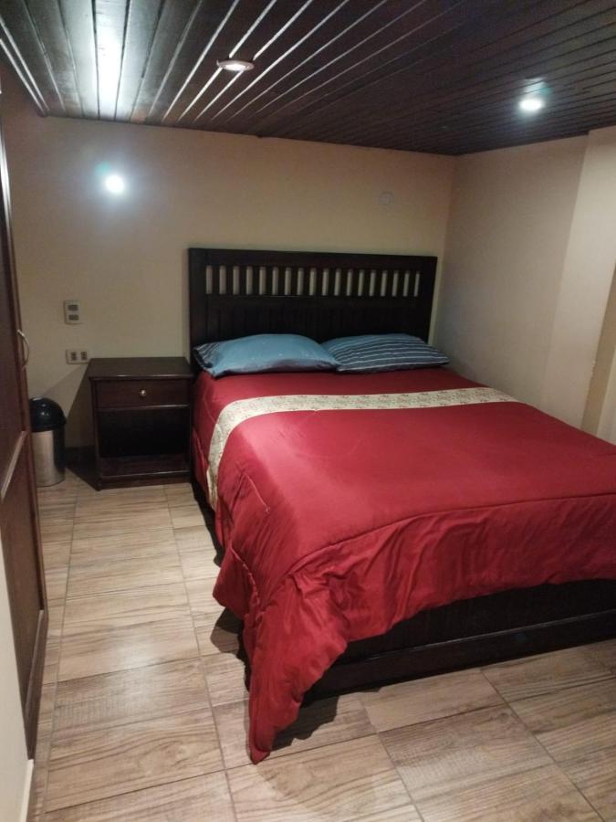 Uyuni Hostal Yokoso Bed & Breakfast ภายนอก รูปภาพ